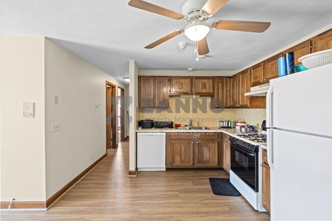 Building Photo - 1 Talbot St