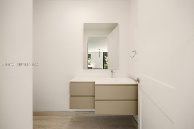 Building Photo - 7498 SW 100th St