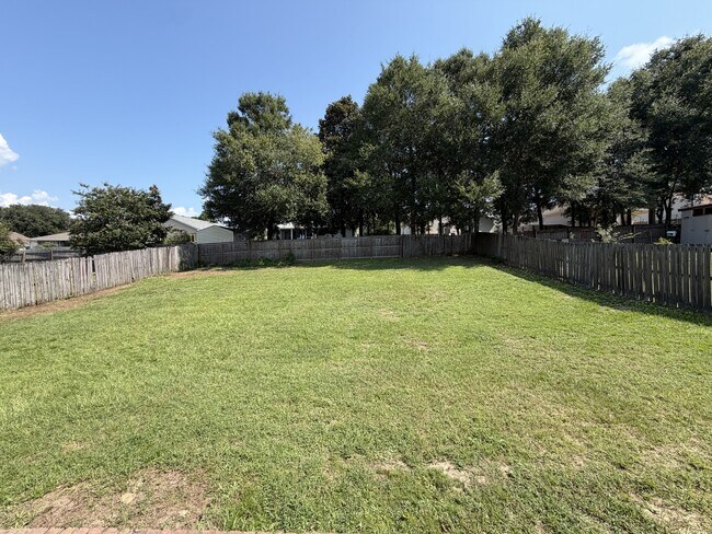 Building Photo - 6130 Ashton Woods Cir
