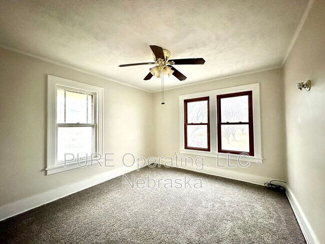 Building Photo - 4201 N 22nd St