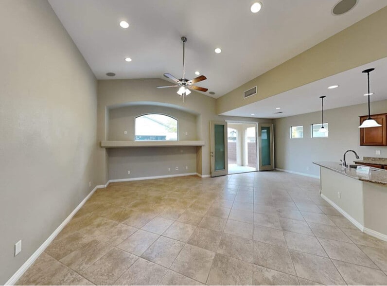 Building Photo - 8124 Chimney Bluff St