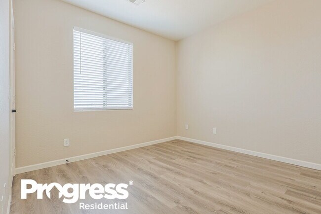 Building Photo - 7206 W Alta Vista Rd