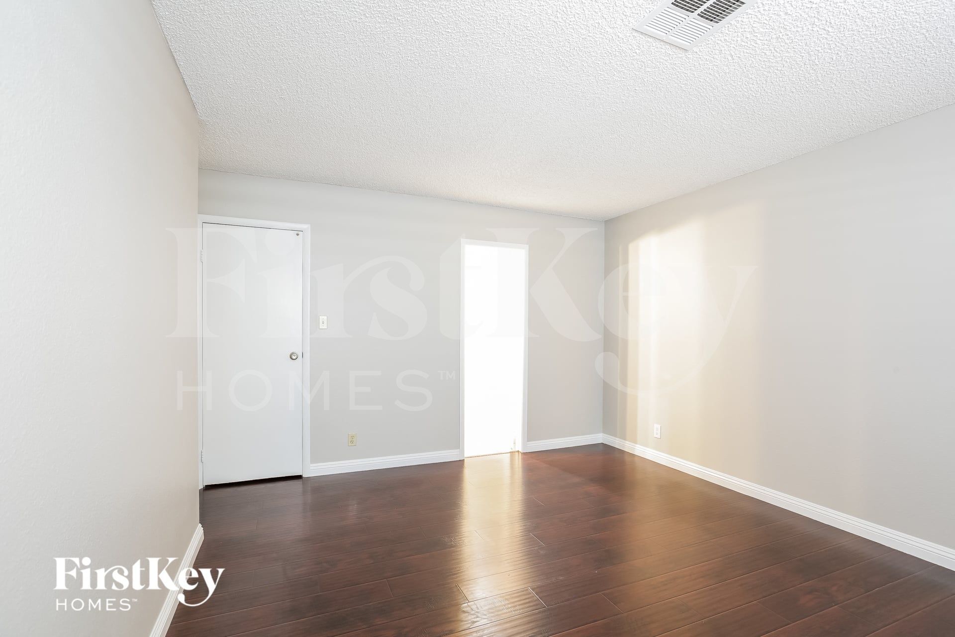 Building Photo - 708 Purcell Dr