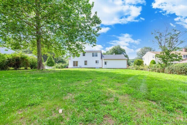 Building Photo - 214 Mixville Rd