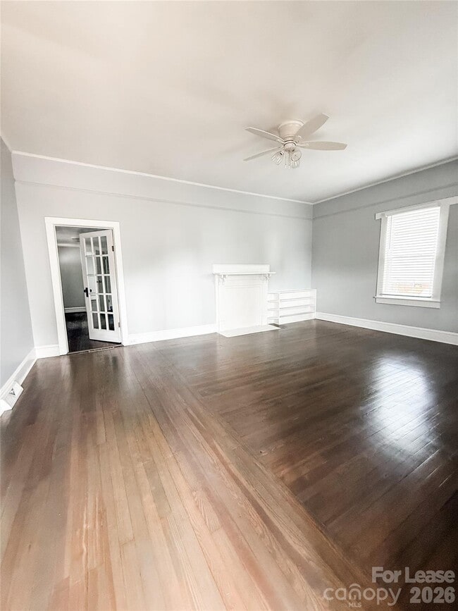 Building Photo - 428 West Ave