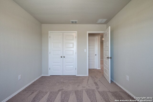 Building Photo - 2532 Ayers Dr