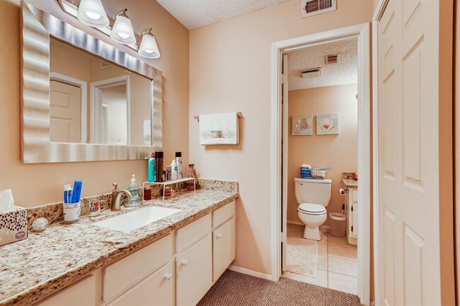 Bright downstairs private bath just for you. - 13449 Garden Grv