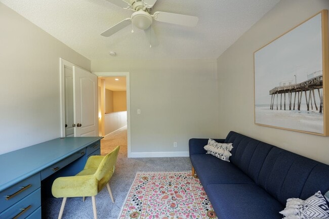 Building Photo - 3 bedroom fully furnished home, Pet Friendly Johns Island, Charleston