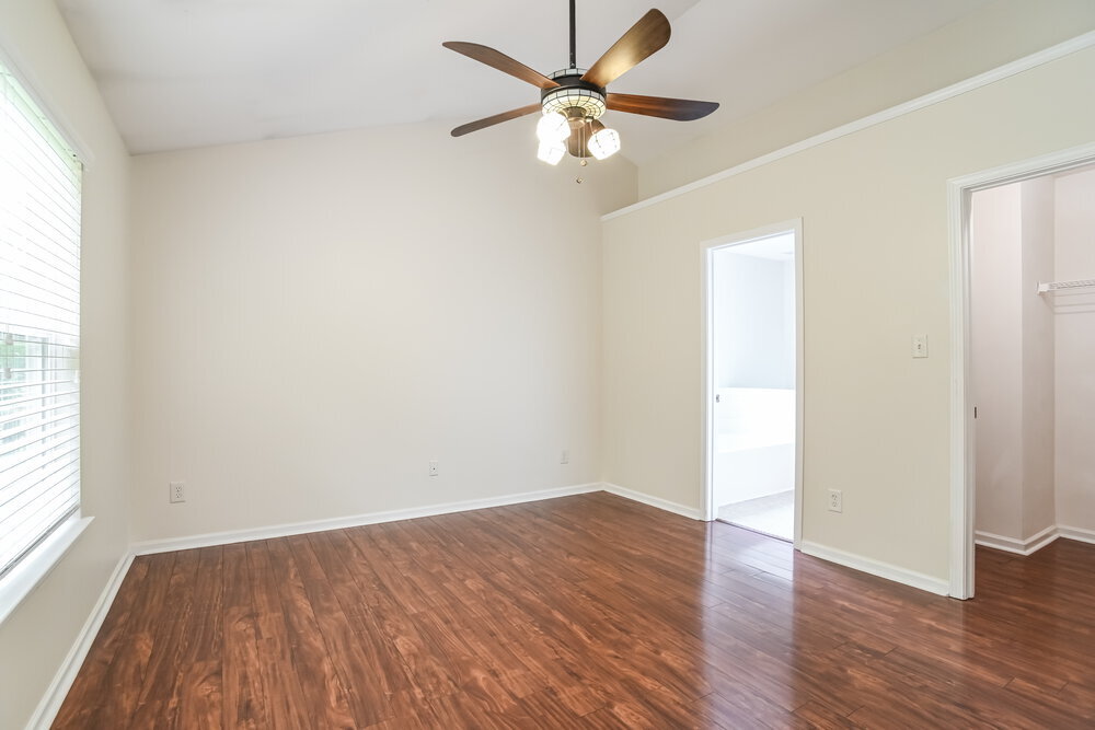 Building Photo - 1011 Tiger Eye Ave
