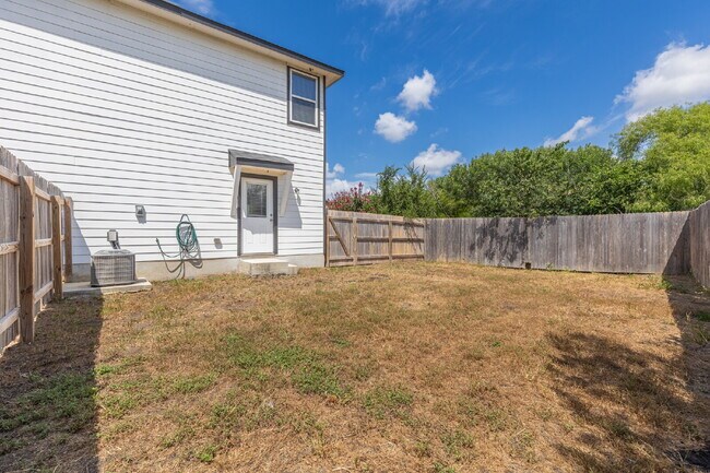 Building Photo - 8723 Key Windy Way