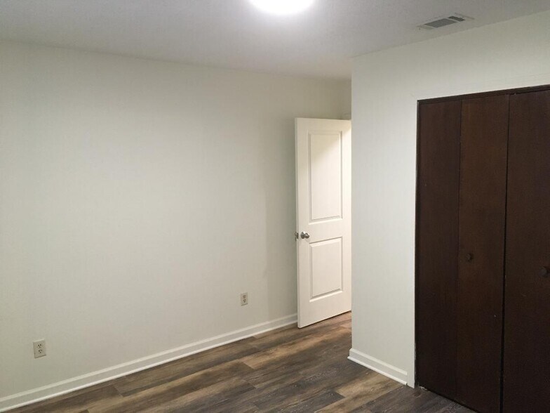 #1 looking toward door - 101 Harding Rd