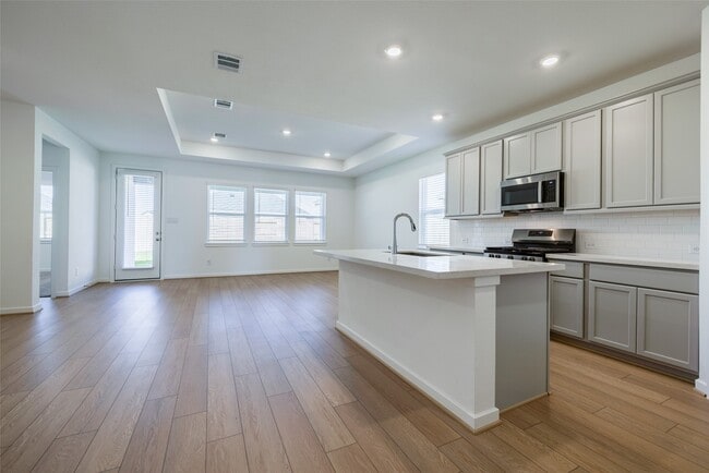 Building Photo - 9711 Westminster Mnr Dr