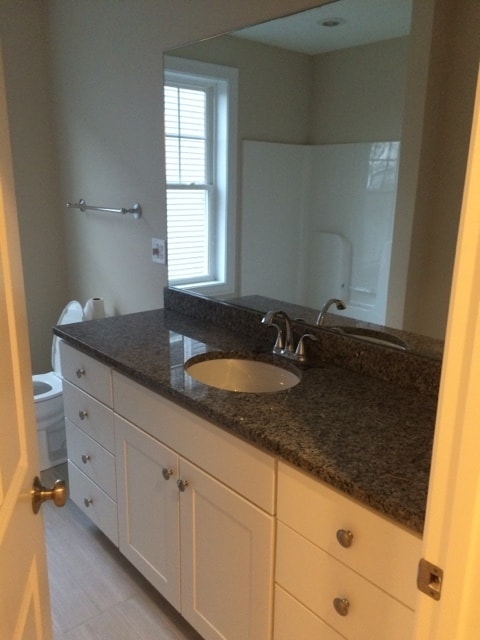 Building Photo - 17 Orient Ave