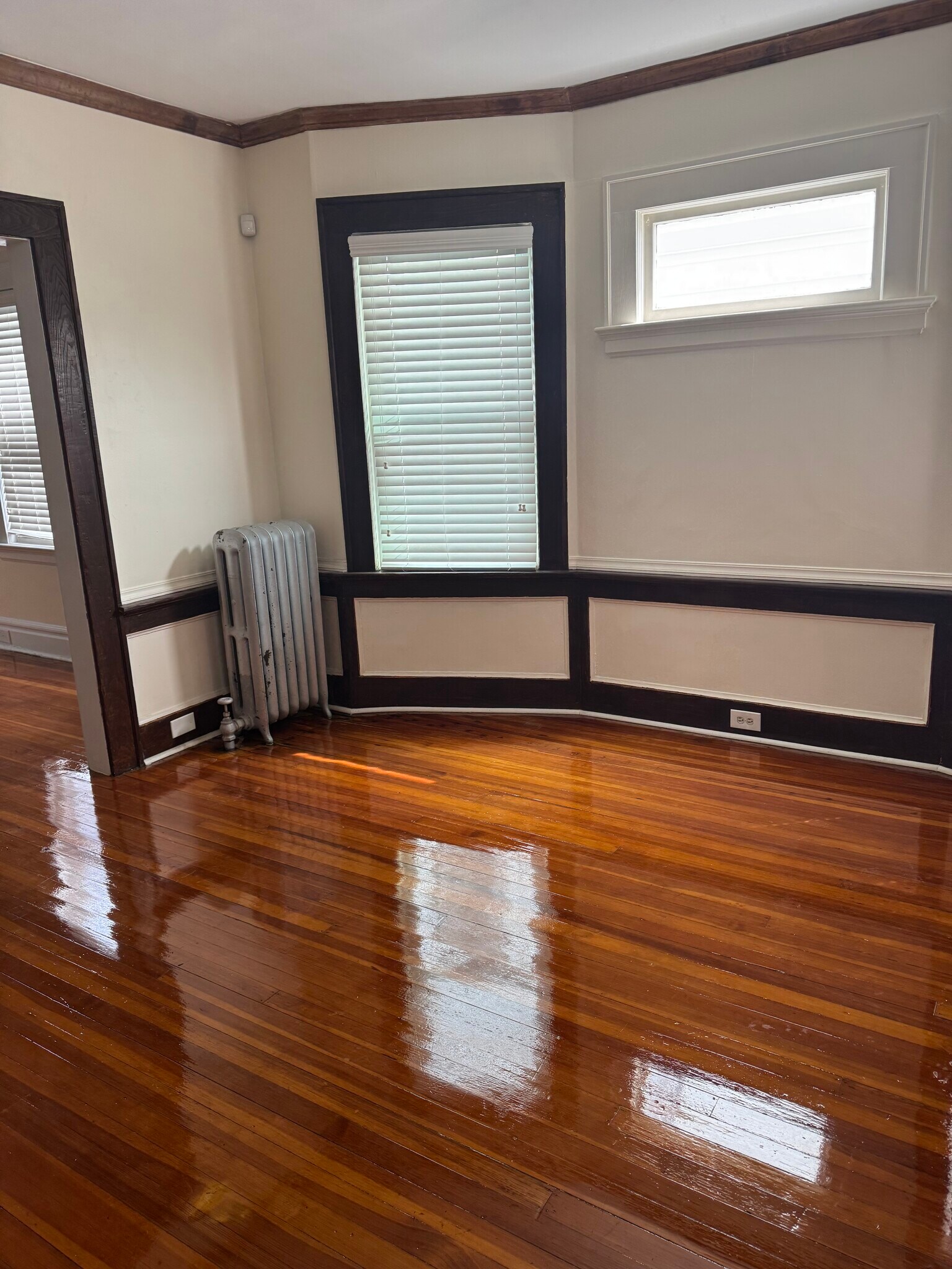 Building Photo - 102 Riggs Pl