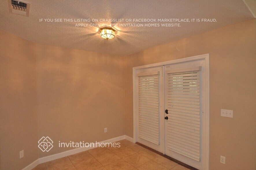 Building Photo - 9248 Starpass Dr