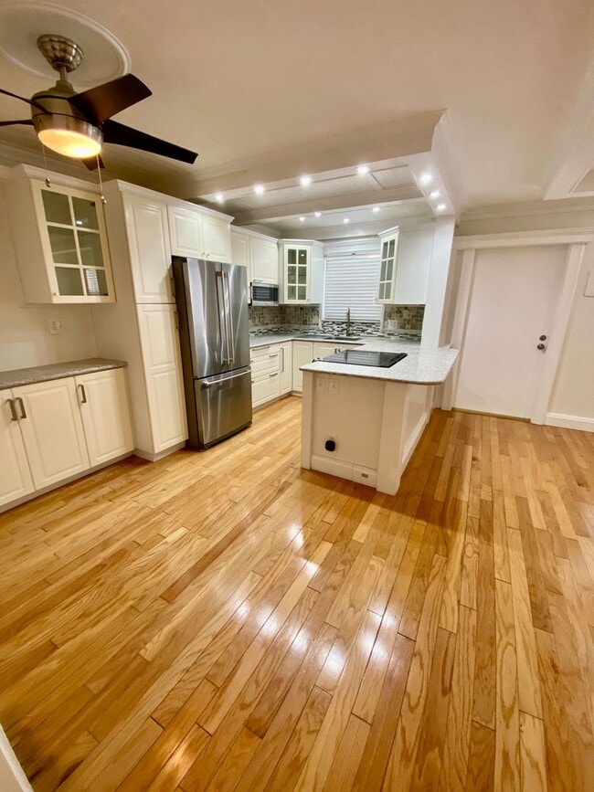 Building Photo - Great Condo in Pompano Beach Just West of ...