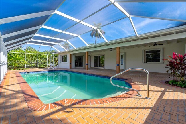 Building Photo - 7021 SW 107th St