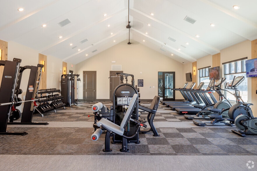 Fitness Center - Notch66 Luxury Apartment Homes