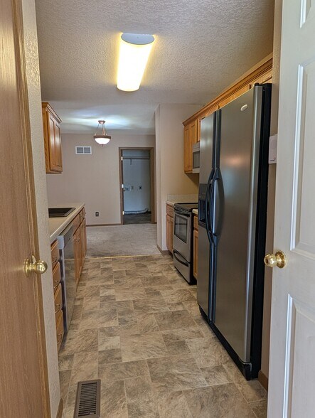 Kitchen View towards Dining - 2118 SW 36th St
