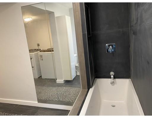 Building Photo - 43 Jacobs Terrace