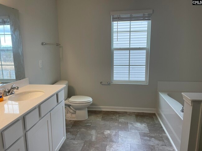 Building Photo - 434 Eclipse Ln