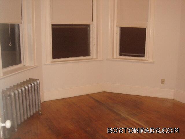 Building Photo - 46 Westland Ave