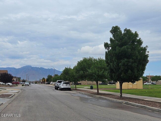 Building Photo - 7116 Copper Town Dr