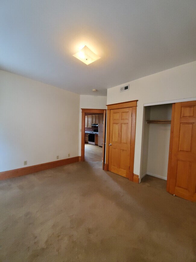 Building Photo - 5788 Pershing Ave