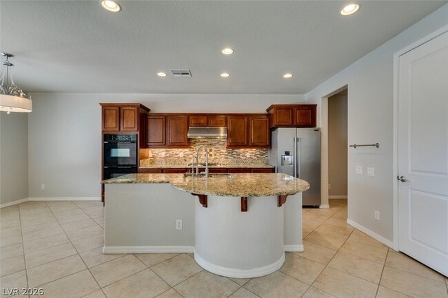 Building Photo - 2609 Chateau Clermont St