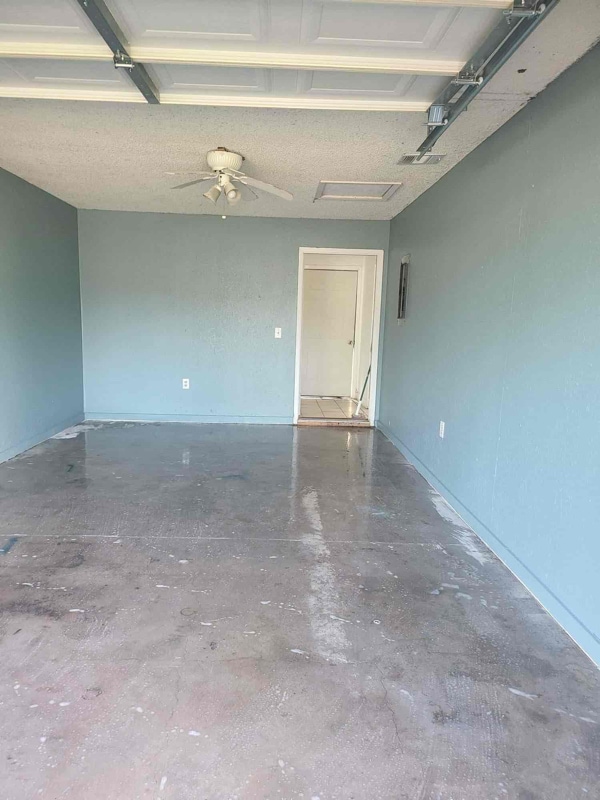Building Photo - 305 Sierra Vista Dr