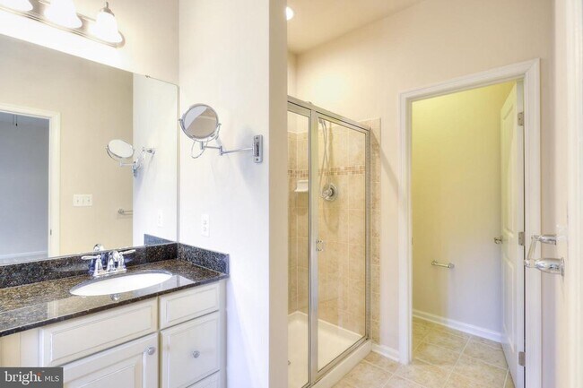 Building Photo - 6300 Santo Place