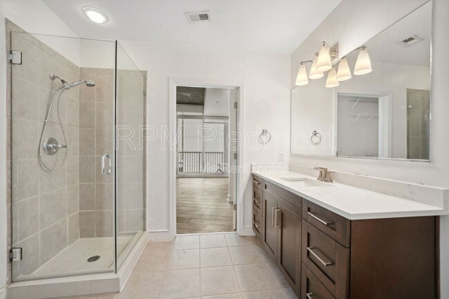 Building Photo - 44 Peachtree Pl NW