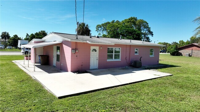 Building Photo - 120 Lee Blvd