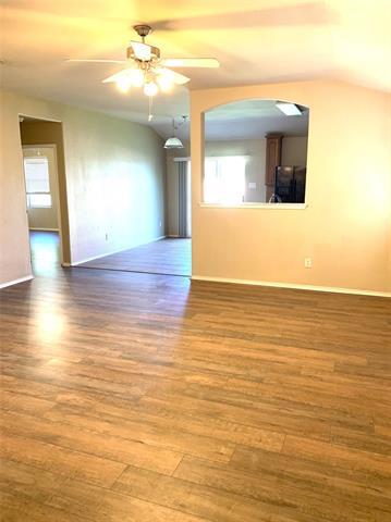 Building Photo - 9216 White Swan Pl