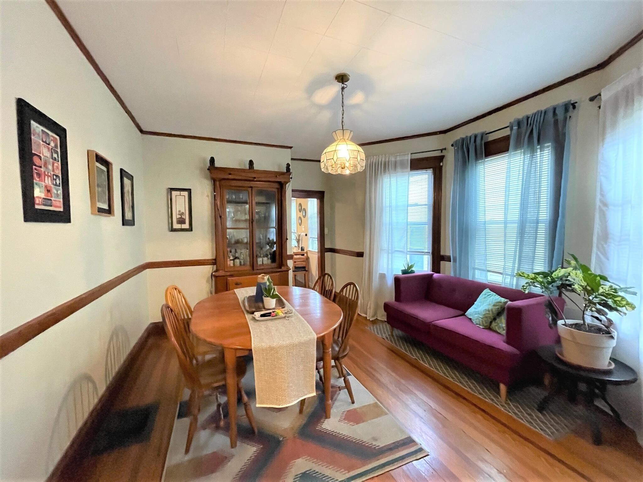 Building Photo - 81 Bartlett St