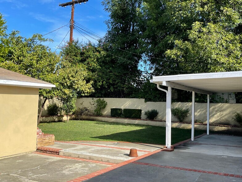 Backyard - 22321 Hartland St