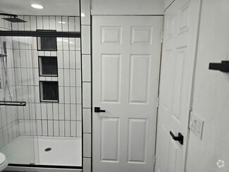 Building Photo - 463 U St