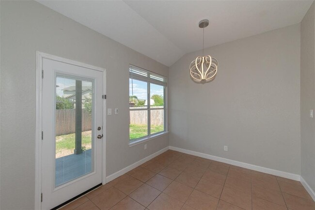 Building Photo - 141 Kype Cove