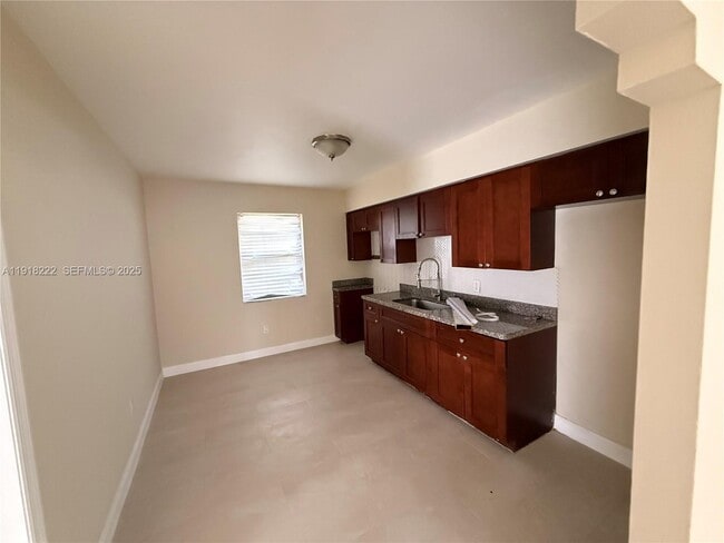 Building Photo - 2823 NW 97th St