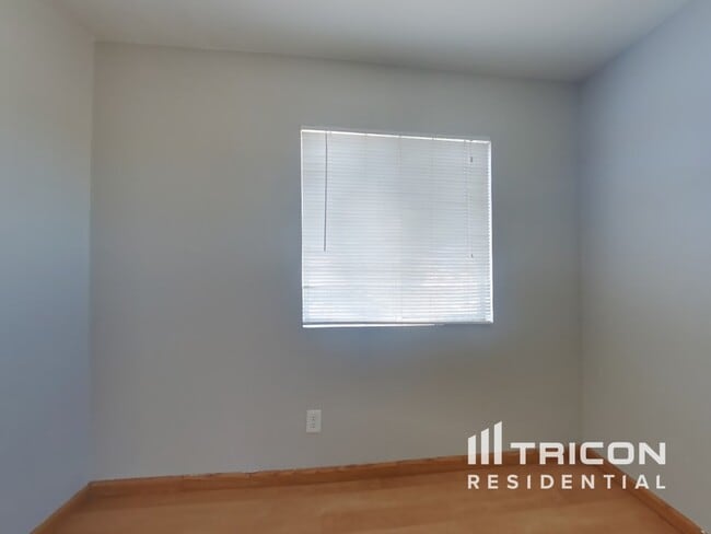 Building Photo - 9027 Warm Springs Cir