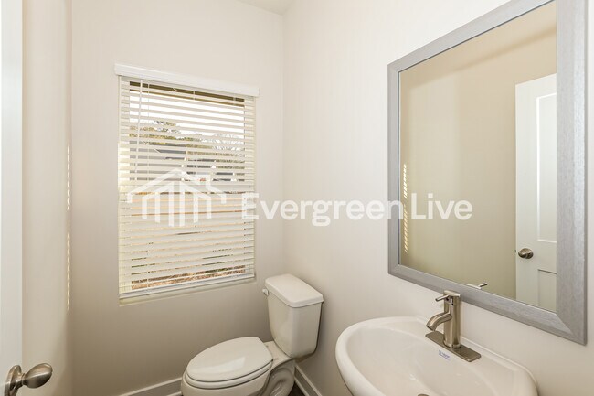 Building Photo - 1692 Fuma Leaf Wy