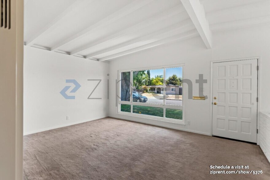 Building Photo - 789 Manzanita Ave