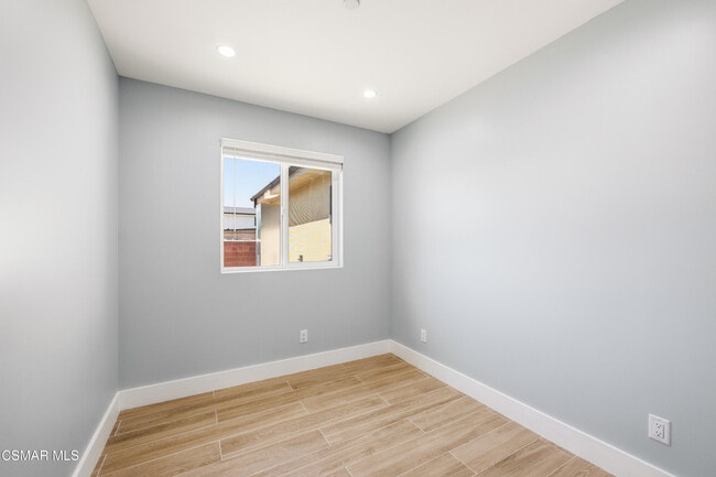 Building Photo - 13102 Filmore St