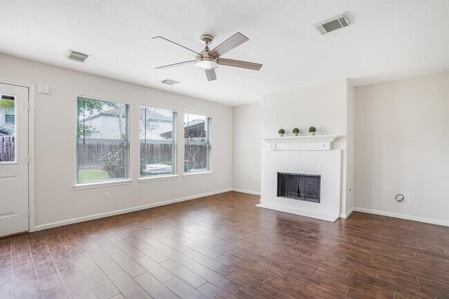 Building Photo - 403 Mystic Glen Loop