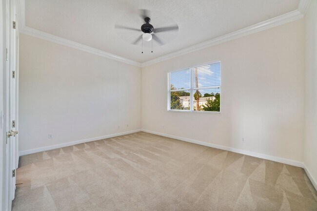Building Photo - Home with water views in Patriots Landing