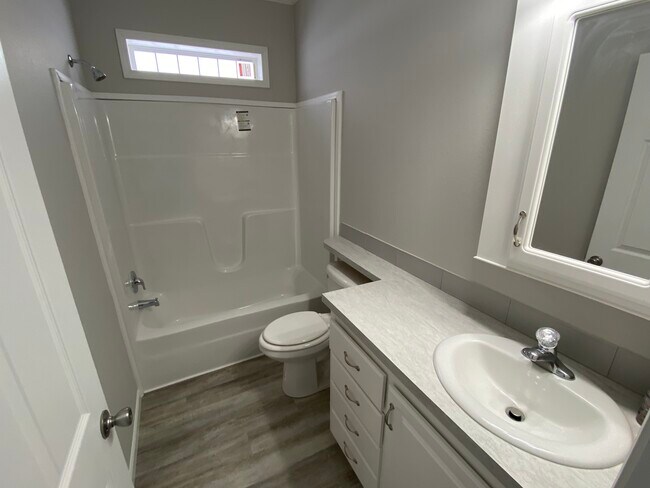 Building Photo - 39248 US Hwy 19 N