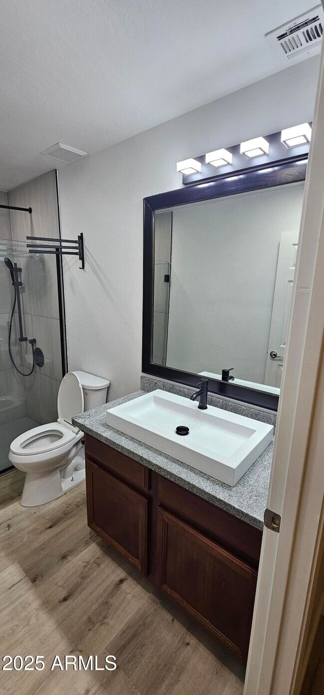 Building Photo - 34811 N 30th Dr