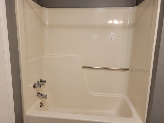 Building Photo - Coming soon!!!  "Charming 2-Bedroom Haven ...