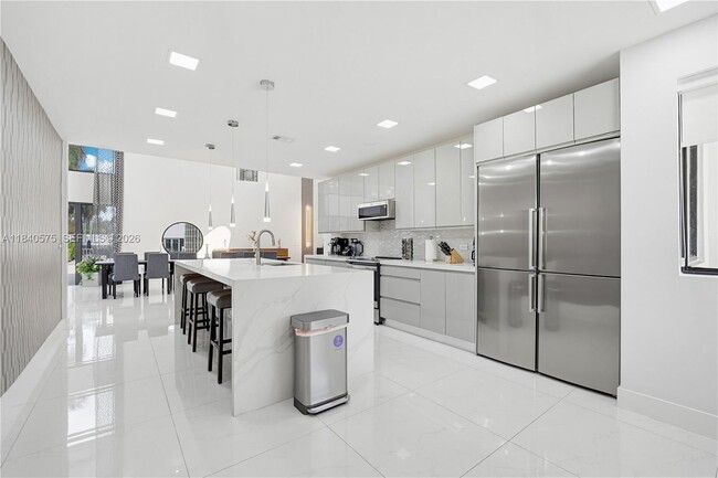 Building Photo - 14401 SW 63rd St