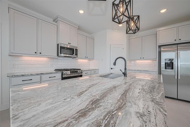 Building Photo - 7746 Meadow Mouse Ln